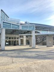 山梨県小瀬スポーツ公園武道館