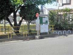 「今泉神社前」バス停留所