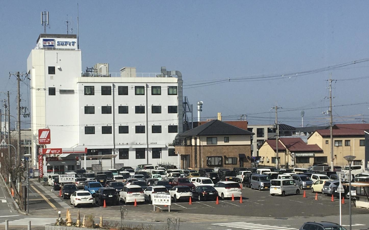ニッポンレンタカー米原駅西口営業所
