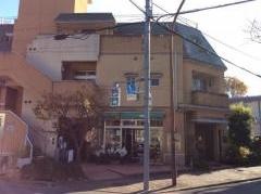 茶房山もも