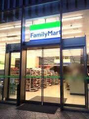 ファミリーマート　横浜三井ビル店