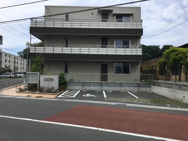 鎌倉ケアハートガーデン レーベン湘南 施設外観
