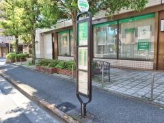 「六万公園前」バス停留所