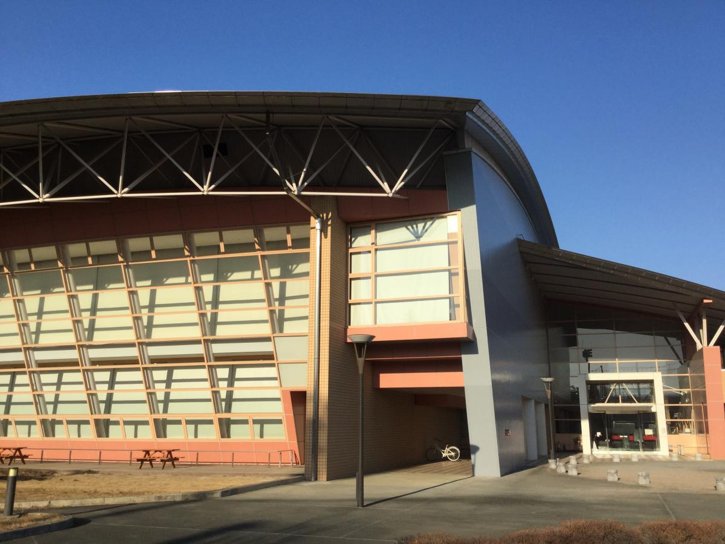 新地 町 総合 体育館