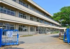 八和田小学校