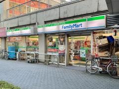 ファミリーマート　坪田リバーサイド店