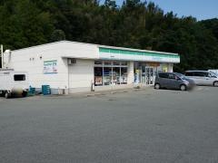 ファミリーマート　植木豊田店