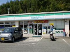 ファミリーマート　植木豊田店