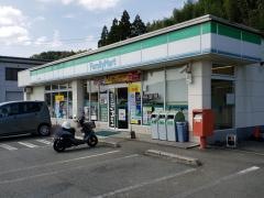 ファミリーマート　植木豊田店