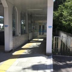 豊平公園駅