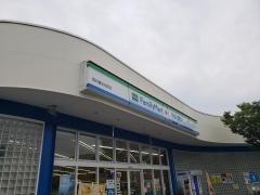 ファミリーマート　西村書店加西店