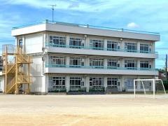 戸ケ崎小学校