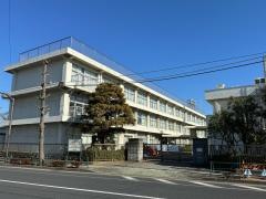 福生第一小学校