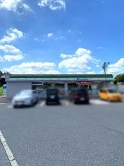 ファミリーマート　伊賀一之宮インター店