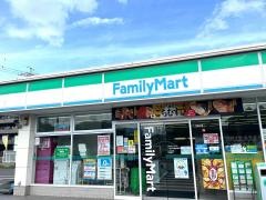 ファミリーマート　一宮今伊勢駅前店