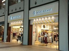 ロペピクニック　イオンモール広島府中