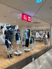 ユニクロ　アミュプラザくまもと店