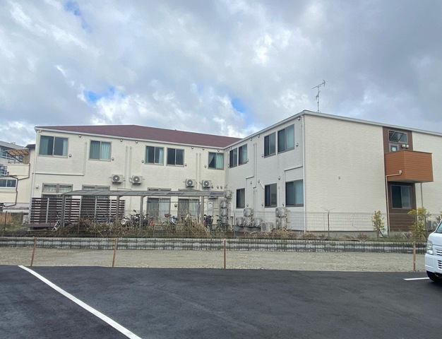 介護付き有料老人ホーム　クランコート寝屋川