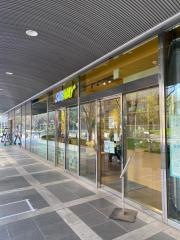 サブウェイ　野菜カフェＯＢＰツイン21店