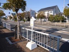 「市民の森」バス停留所