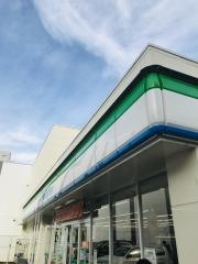 ファミリーマート　高辻店