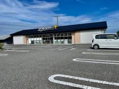 ワークマンプラス　カインズモール彦根店