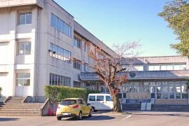太田市立毛里田中学校