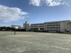 富士見小学校