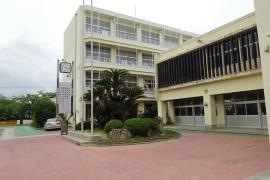 鷲津小学校