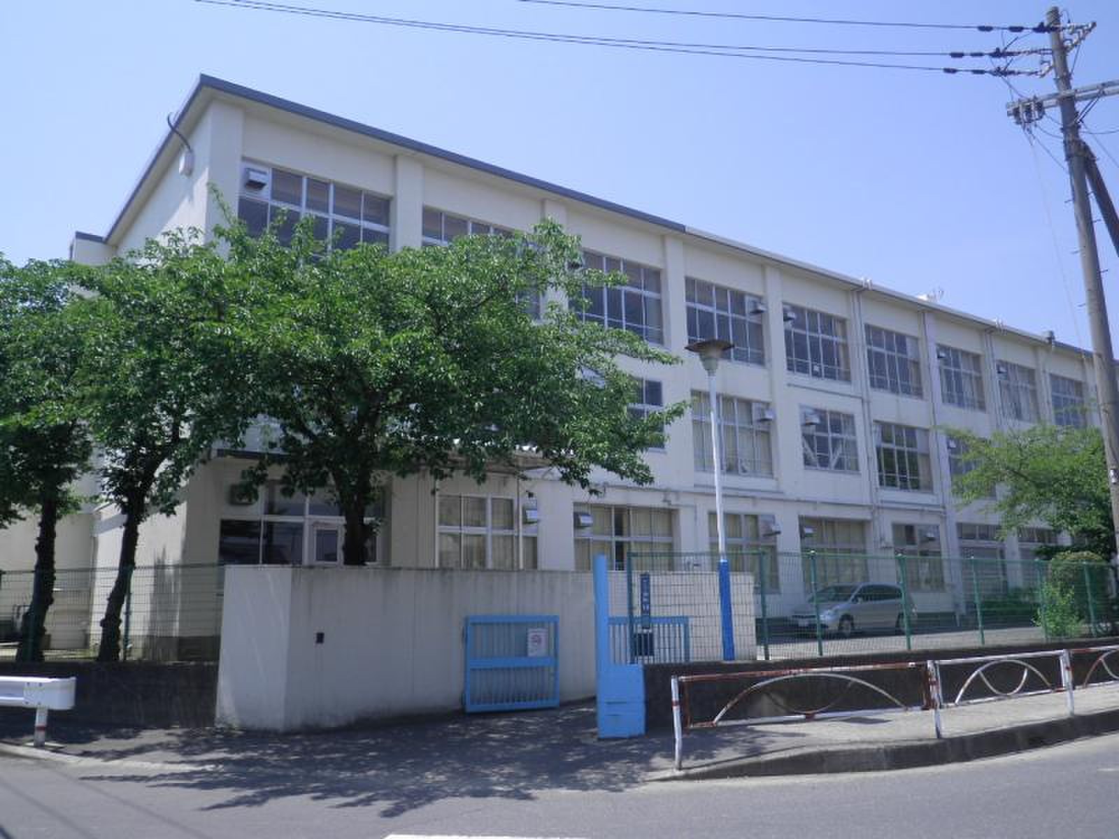 四條畷 市立 くすのき 小学校