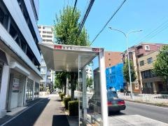 「法王町」バス停留所