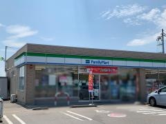 ファミリーマート　射水新開発店