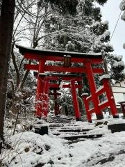 栗川稲荷神社