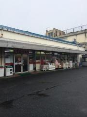 丸久川下楠店