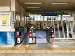 栄駅