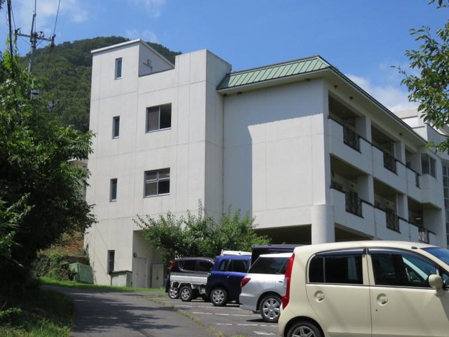 広虫荘