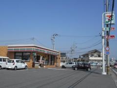 セブンイレブン　群馬赤堀南店