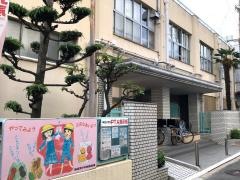 神路小学校