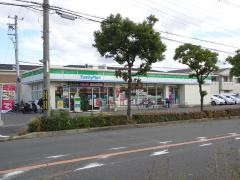 ファミリーマート　八尾太田新町店
