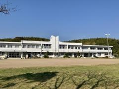 西尾市立佐久島しおさい学校