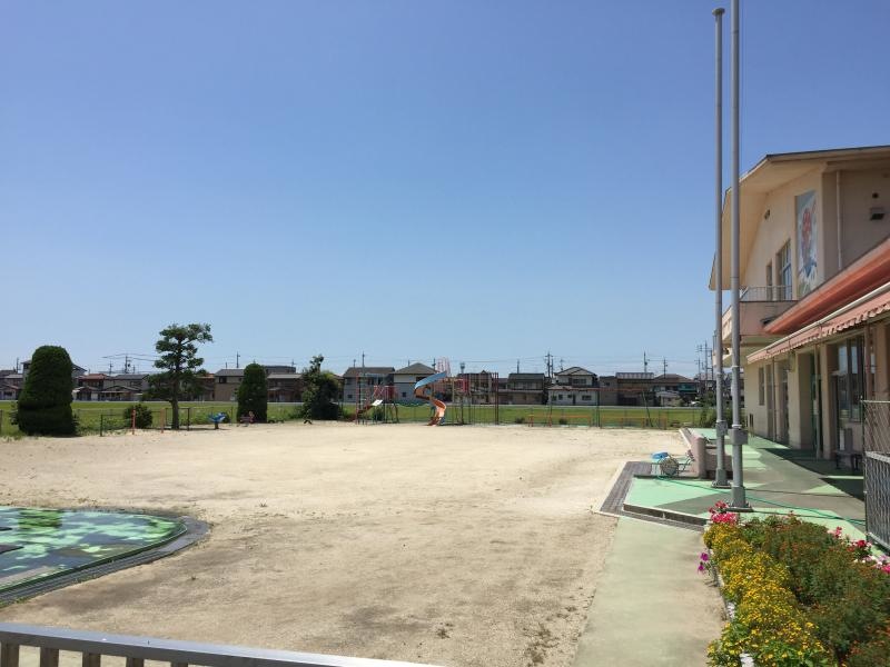 グラウンド