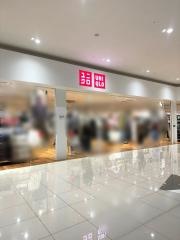 ユニクロ　利府ペアガーデン店
