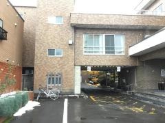 鳴海病院