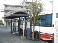 「箱作駅前」バス停留所