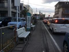 「島団地入口」バス停留所