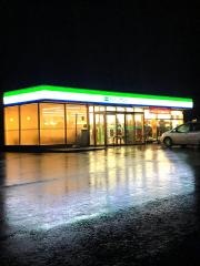 ファミリーマート　岩手千厩店
