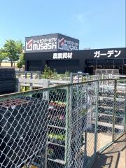 ホームセンタームサシ金沢南店