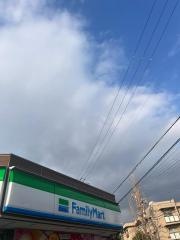 ファミリーマート　豊中北条町店