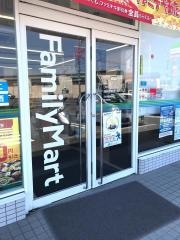 ファミリーマート　清洲御園店