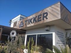 ＴＩＫＫＥＲ　ＣＡＦＥ